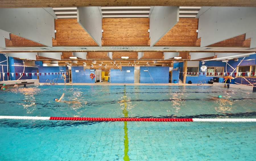 Worriken Schwimm- und Sporthalle