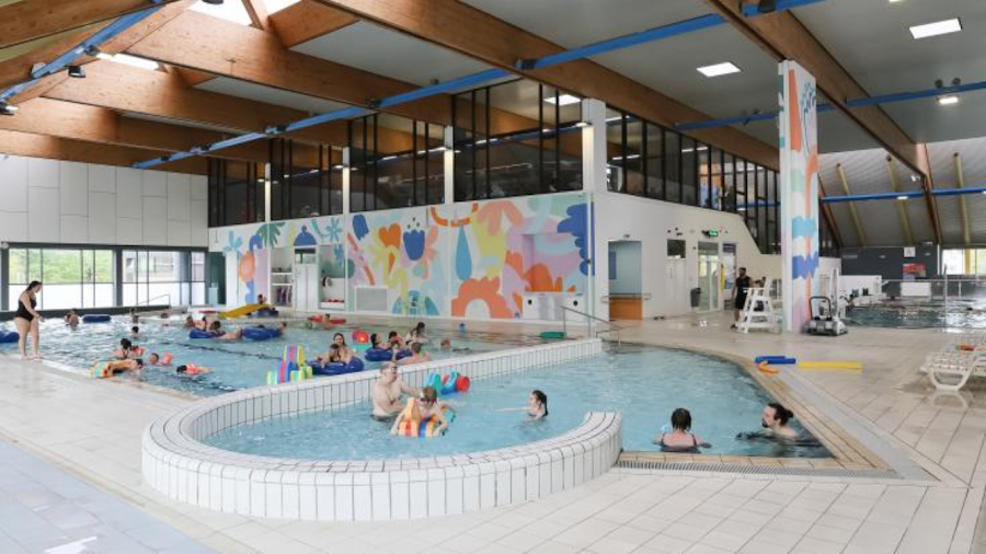Piscine 'Les Dauphins'