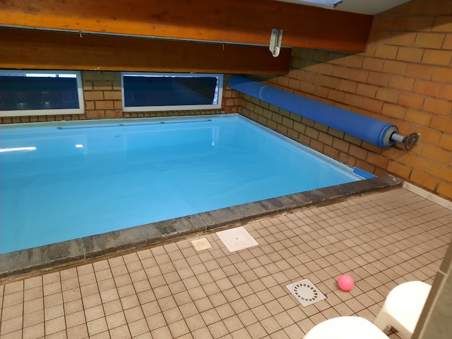 Piscine de Moustier