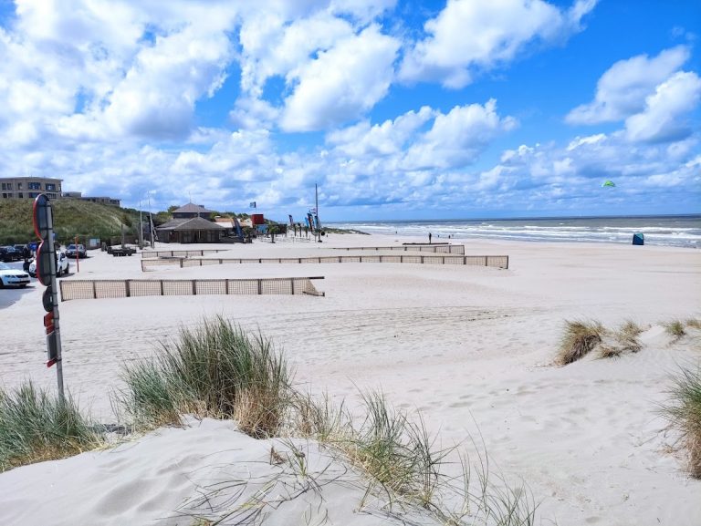 Expositie in Strand en Zeedijk Nieuwpoort-Bad — Musea in Nieuwpoort